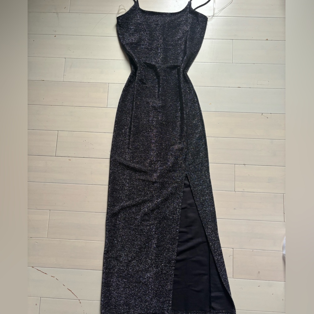 Sparkling bodycon dress